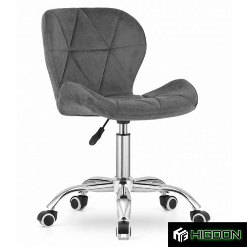 Luxurious and stylish office desk chair