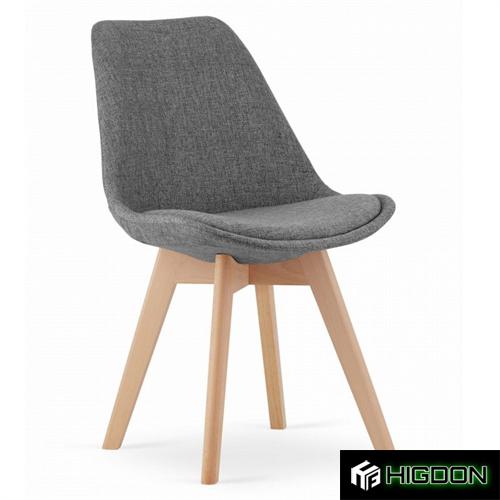 Elegant and versatile café chair