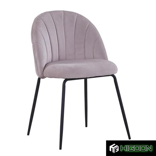 Luxurious and contemporary dining chair