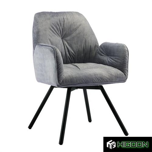 Stylish and versatile dining armchair